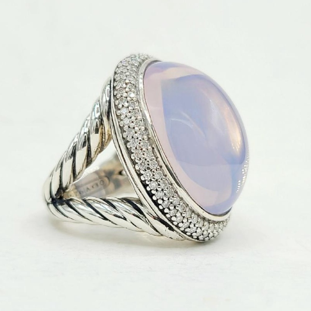 David Yurman Signature Oval Ring With Lavender Moonstone And Diamonds - Picture 2 of 15